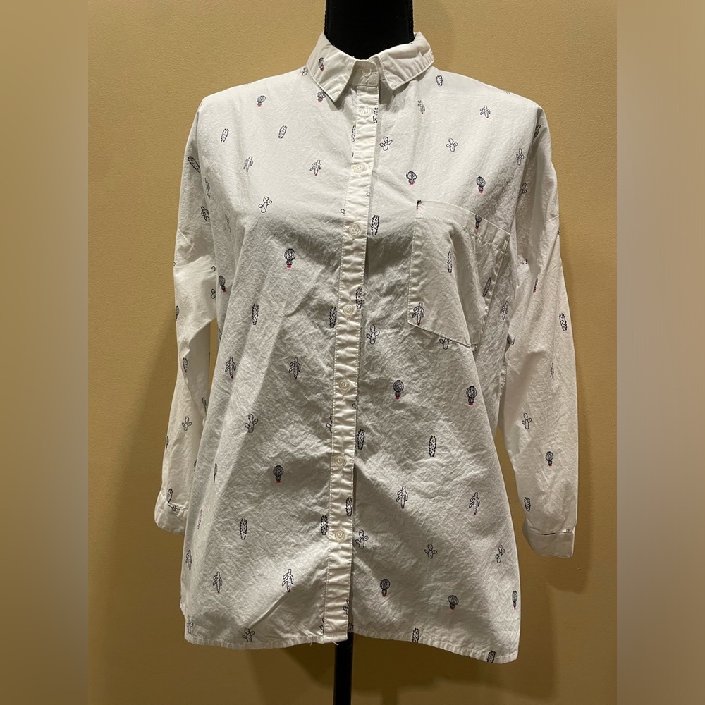 Cactus Blouse L Top Shirt Button Up Spring Summer Vacation Coquette Corporate